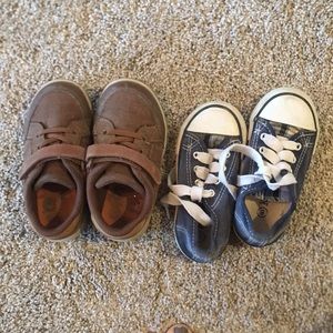2 pairs of toddler boys size 8.